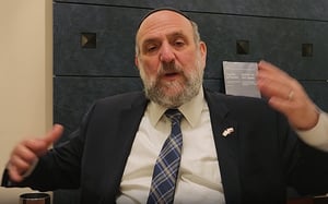 הרב מרדכי שודריך בריאיון ל'כיכר השבת'