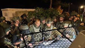 נס בליל שבת: שלושה מחבלים חוסלו בכניסה ליישוב אדורה; חייל צה"ל נפצע באורח בינוני 