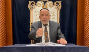 הרב שלמה זביחי בפרסית על 'תרומה' • צפו 