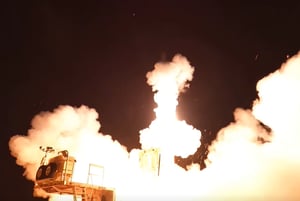כך נראה שיגור מיירט ה'חץ' לעבר טיל ששוגר לכיוון ישראל