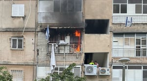 בן 55 נהרג בשריפה שפרצה בדירת מגורים בגבעת שמואל