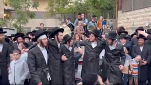 ניצולי הפיגוע במסיבת הודיה בשכונת גני גאולה בירושלים