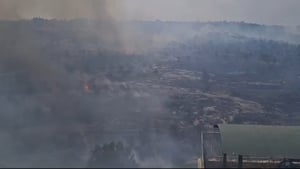 שריפה גדולה בהר חומה בירושלים; החלו בפינוי תושבים