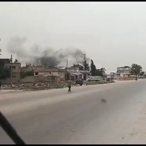 הזירה בחומס - מעררב סוריה | משאית נשק הותקפה מהאוויר