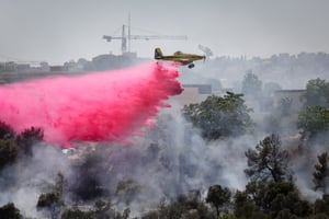 שריפת ענק בירושלים; מוזיאון ישראל פונה ממבקרים