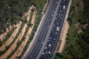 כביש 1 מתל אביב לירושלים. אילוסטרציה