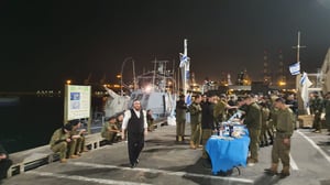 ר' ישראל נח ז"ל בפעילות למען החיילים