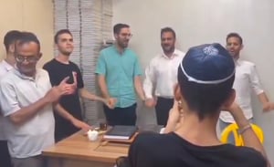 היהודים באיראן חגגו סיום מסכת ברכות | צפו בתיעוד