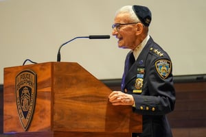 "הימים הנוראים מתקרבים" | משטרת ניו יורק מתכוננת לר"ה 