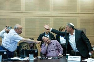 "אתה מחבל": עימות סוער בין טיבי ובין גביר בדיון בכנסת