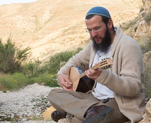 הרב זיו רוה מבקש: "חננו ה'"