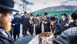 האדמו"ר מסאטמר בשריפת הפתילות