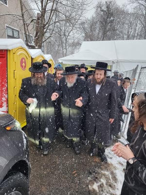 הנחת אבן הפינה לביהמ"ד ברסלב במונסי