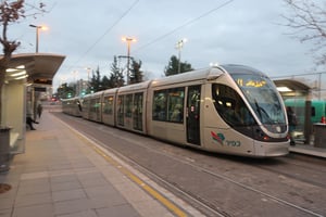 הרכבת הקלה