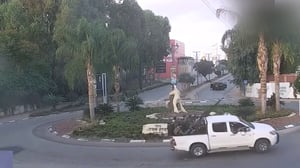 הכיכר שהתפרסמה במרחק מטרים ספורים מהמקום