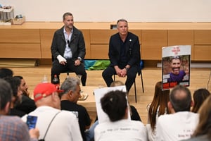 ויטקוף עם משפחות החטופים, היום