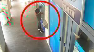 "ננתק אתכם, החוזה הסתיים": שיחת המלכודת שהפילה בפח קשישים