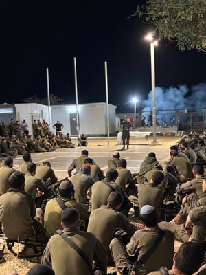 גדוד נצח יהודה חוגג את ל"ג בעומר בהילולה סמוך לגבול רצועת עזה