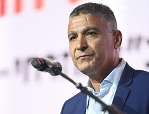 משה לארי, מנכ"ל בנק מזרחי טפחות