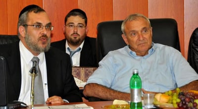 השר לביטחון פנים קיים ישיבה עם ראש העירייה