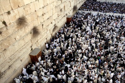 חרף המתיחות: מעמד אדיר של "ברכת כהנים" בכותל