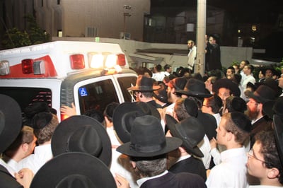 הַשְּׂרֵפָה אֲשֶׁר שָׂרַף ה': מיטתו של הגרמ"י הוצבה בבני-ברק