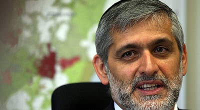 בונים בבירה. ישי