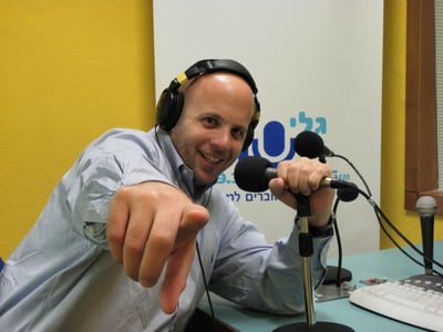 מנחם טוקר