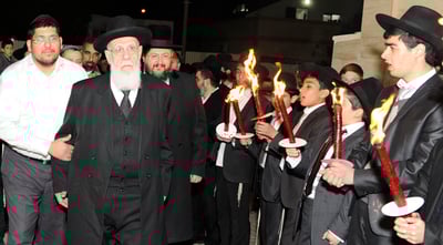 הרב שלום הכהן מגיע לאירוע