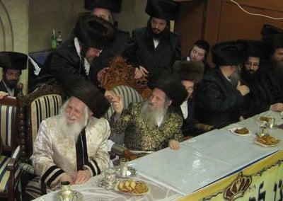 האדמו"ר מנדבורנה-חדרה: מראות מחייו