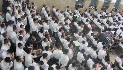 תלמידי הישיבה במהלך העצרת, אתמול