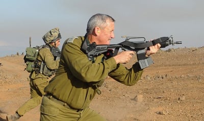 הרמטכ"ל מסתער