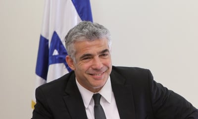 מתעקש.לפיד