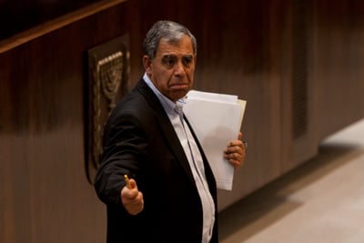 עימות בין נסים זאב למיקי לוי: "תפסיקו לתקן אותנו"