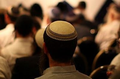 רב חובש כיפה סרוגה