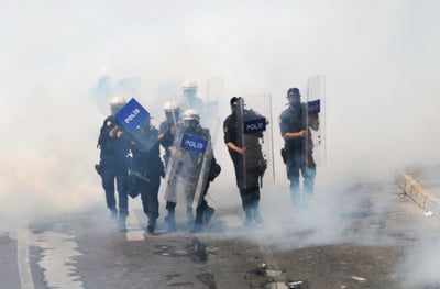 טורקיה: 939 בני אדם נעצרו בהפגנות
