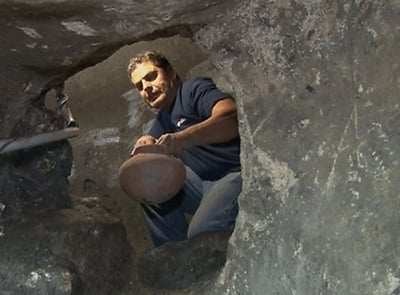 נחשף: מלחמת אחים בגלל החורבן • צפו