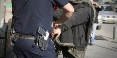 הותר לפרסום: רצחו את איציק אלגבי, ויצאו לאכול שווארמה