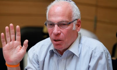 רביב דרוקר על אורי אריאל: "אני במקומו הייתי מתבייש"