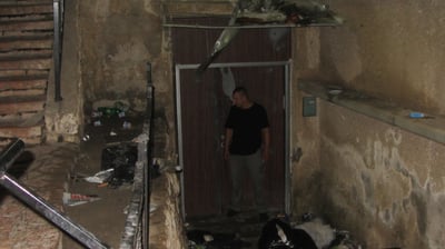מאבטחים בדירת המריבה