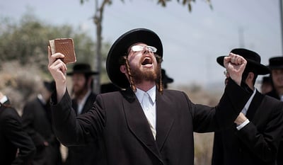 ראשית צמיחה גאולתנו?