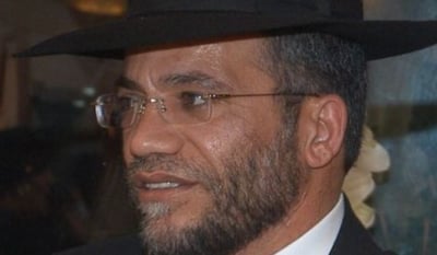 זוכה לתמיכת התימנים, קריספל