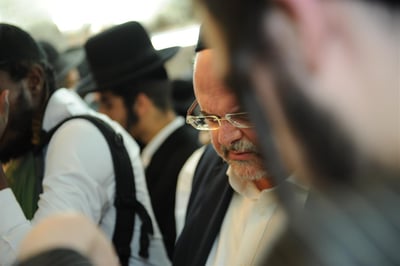 גלריה: ורדיגר התפלל להצלחת 'טוב' בקבר שמעון הצדיק