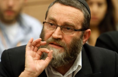 גפני: אקרא שלא להתגייס; שטרן: חיים חשובים מתורה