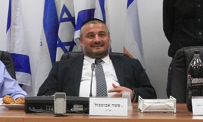 וינשטיין צפוי להכריע מחר האם לערער על הבחירות