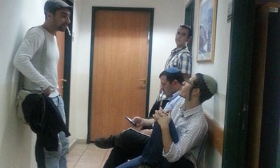הכתבים יאיר שרקי, קובי נחשוני, עקיבא נוביק ואיציק הלפרין