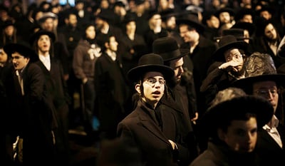 המפגינים לשוטרים: "רוצים כלא - תעצרו אותנו" • תיעוד