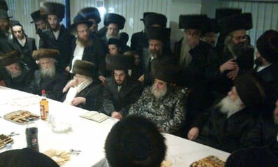 הנגיד חיתן, הרבי מויז'ניץ והרבנית מבעלזא השתתפו • צפו