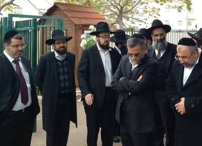צוריאל קריספל בסיור