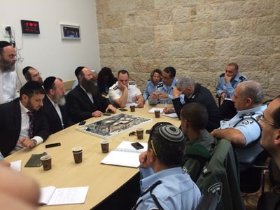 הפגישה עם בכירי המשטרה